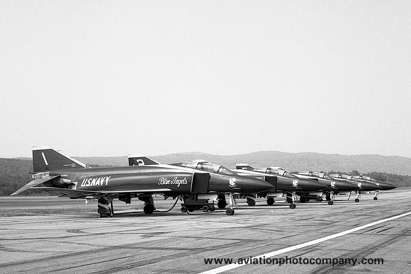 US Navy Blue Angels McDonnell F-4J Phantom 153082/1 (1972)
