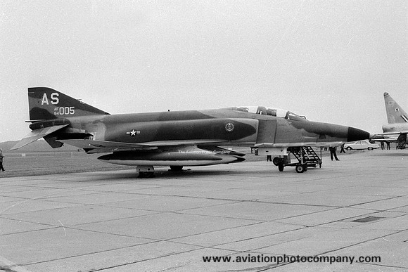USAF 10 TRW 30 TRS McDonnell RF-4C Phantom 64-1005/AS (1971)