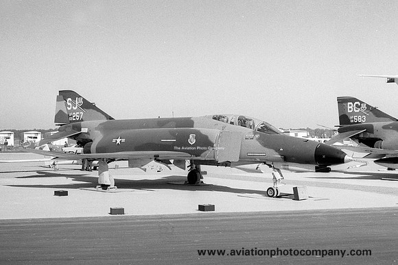 USAF 4 TFW McDonnell F-4E Phantom 69-0257/SJ (1972)