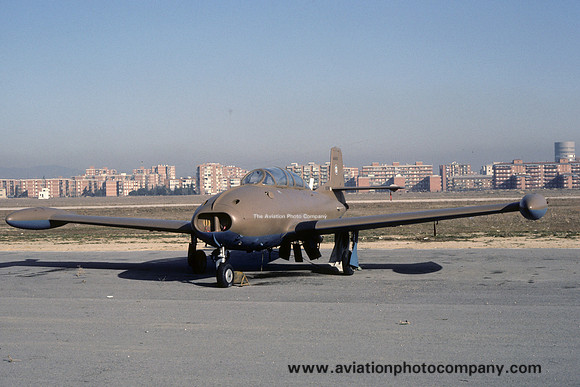 Hispano HA.200D Saeta N2741P/A.10B-37 (1983)