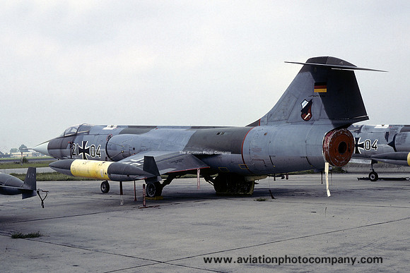 German Air Force JBG32 Lockheed F-104G Starfighter 21+04 (1980)