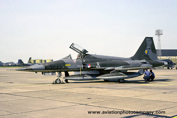Dutch Air Force 315 Squadron Canadair NF-5A Freedom Fighter K-3042 (1980)