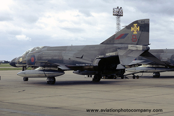 RAF 111 Squadron McDonnell F-4M Phantom FGR.2 XV414/B (1974)