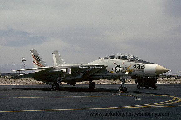 US Navy VF-124 Grumman F-14A Tomcat 160664/NJ-432 (1980)