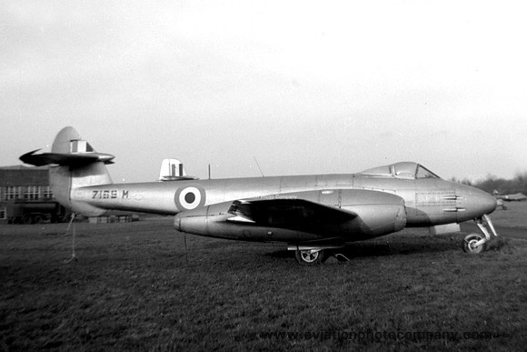 RAF 1 SoTT Gloster Meteor F.4 7169M (1957)