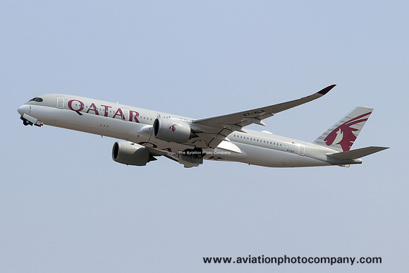 Qatar Airways Airbus A350-941 A7-ALX (2019)