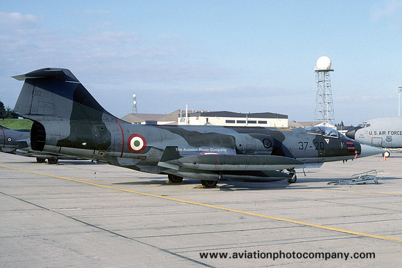 Italian Air Force 37 Stormo Lockheed F-104S Starfighter MM6794/37-20 (1994)