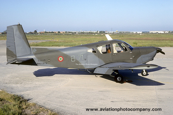 Italian Air Force 8 Stormo SIAI S-208M MM61974/8-71 (1994)