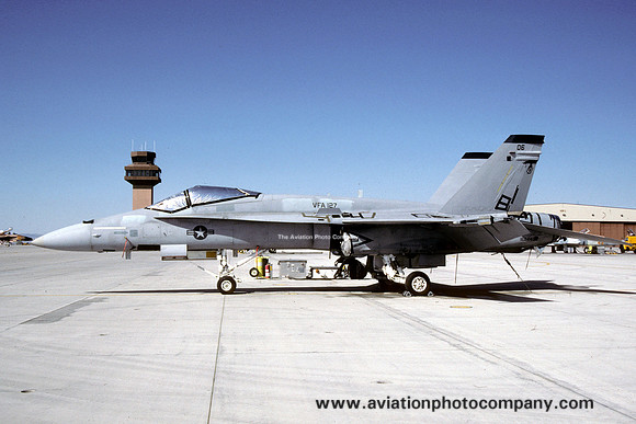 US Navy VFA-127 McDonnell Douglas F/A-18A Hornet 162445/06 (1992)