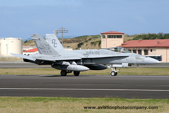US Marines VMFA-122 McDonnell Douglas F/A-18C Hornet 164265/DC-02 at Lajes (2009)