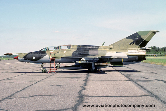 Finnish Air Force HavLLv 31 Mikoyan MiG-21UM MK-143 (1993)
