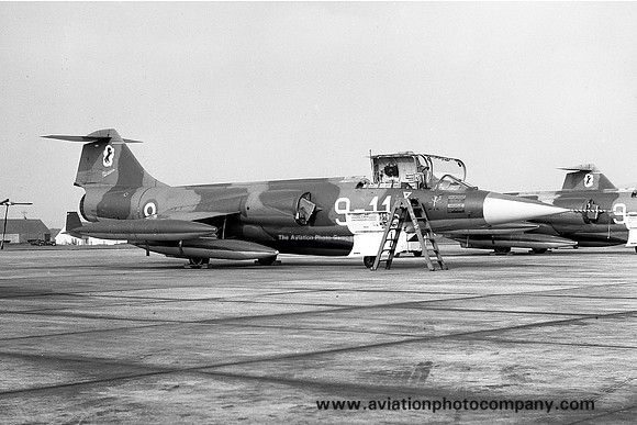 Italian Air Force 9 Stormo Lockheed/FIAT F-104G Starfighter MM6575/9-11 (1970)