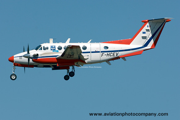 DGAC Beech King Air 200 F-HCEV at Toulouse (2013)