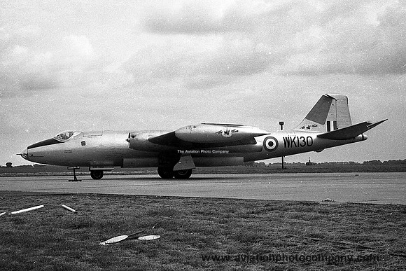 RAF 35 Squadron English Electric Canberra B.2 Wk130 (1960)