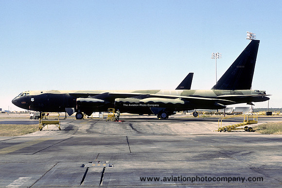 USAF 7 BW Boeing B-52D Stratofortress 56-0688 (1979)