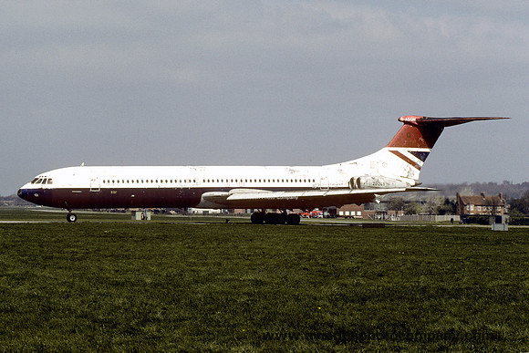 RAF Vickers VC-10 ZD241 at Abingdon (1991)