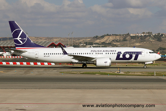 LOT Boeing 737-8 SP-LVT (2024)