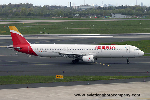 Iberia Airbus A321-200 EC-IGK (2016)