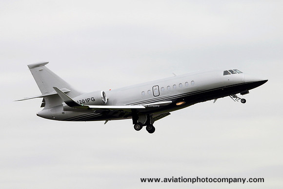 Dassault Falcon 2000 N201PG at Prestwick (2016)
