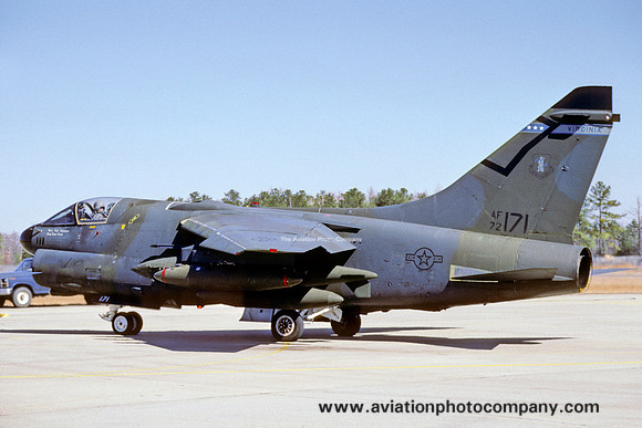 USAF Virginia ANG 149 TFS LTV A-7D 72-0171 (1986)