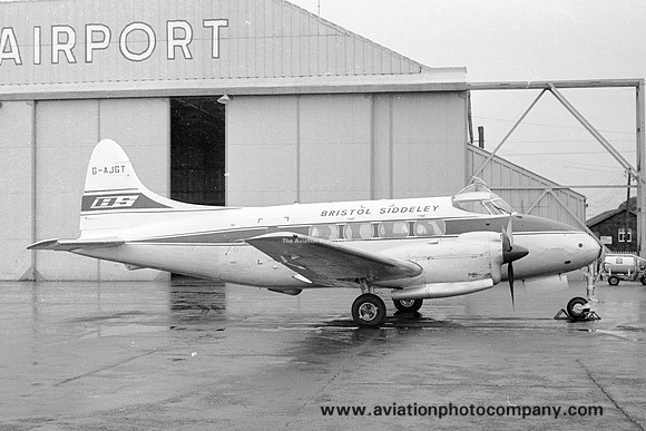 Bristol Siddeley De Havilland Dove G-AJGT at Newcastle Woolsington (1963)