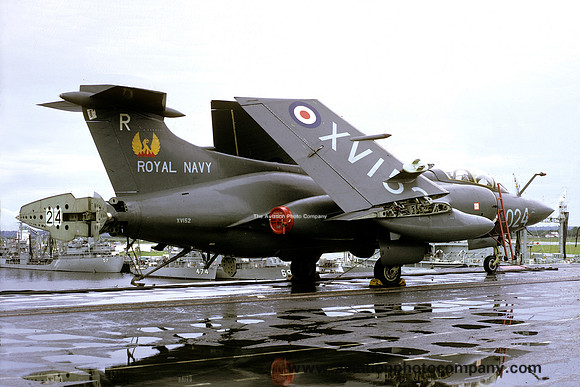 Royal Navy 809 Squadron Blackburn Buccaneer S.2 XV152/R024 on HMS Ark Royal 91971)