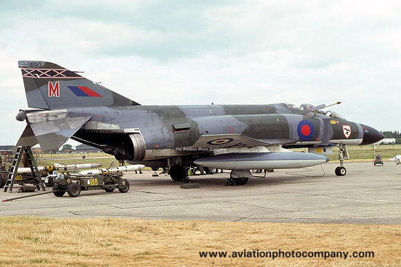 RAF 29 Squadron McDonnell F-4M Phantom FGR.2 XV490/M (1975)