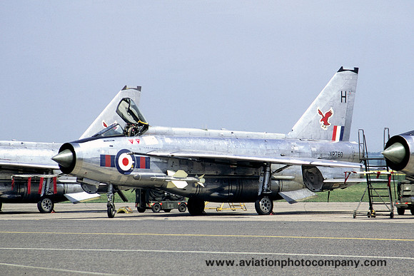 RAF 23 Squadron English Electric Lightning F.6 XR760/H (1971)