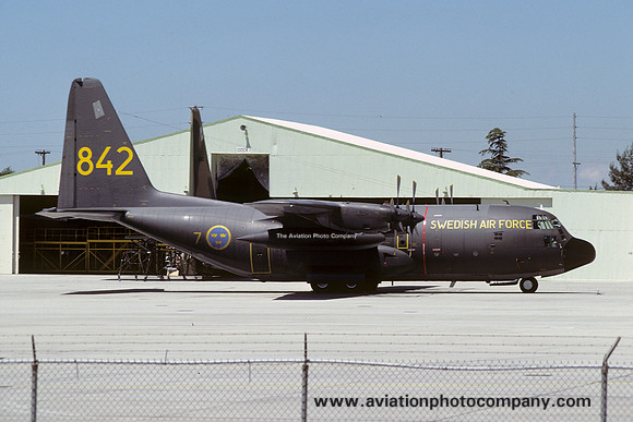 Swedish Air Force F7 Lockheed C-130H Hercules 84002/842 (1980)