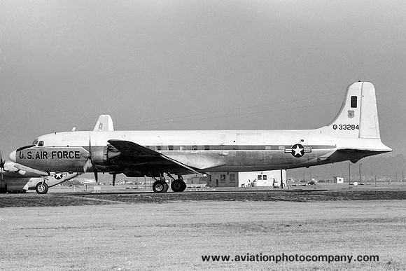 USAF HQ PACAF Douglas C-118A Liftmaster 53-3284 (1970)