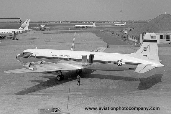 USAF HQ TAC Douglas VC-118A Liftmaster 53-3296 (1966)