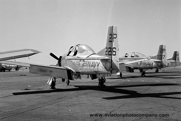 US Navy VT-6 North American T-28B Trojan 138312/2P-226 (1974)