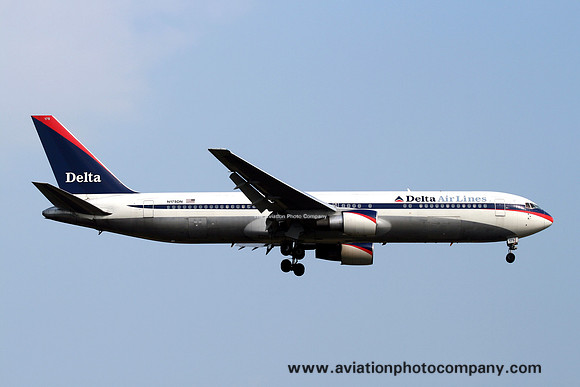Delta Airlines Boeing 767-332(ER) N175DN (2007)
