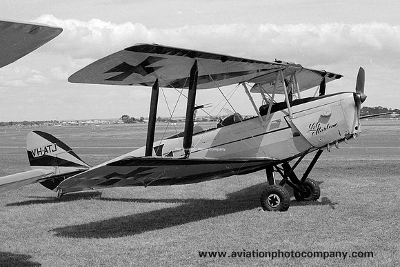 De Havilland Tiger Moth VH-ATJ (1970)