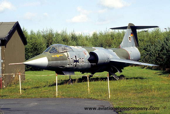 German Air Force AKG52 Lockheed F-104G Starfighter 22+06 displayed at Jever (1994)