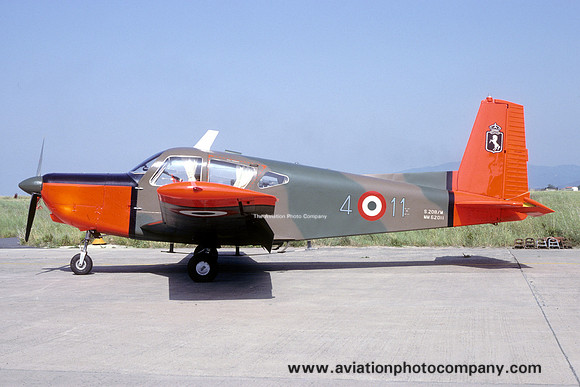Italian Air Force 4 Stormo SIAI S-208M MM62011/4-11 (1992)