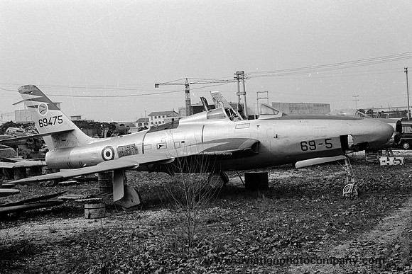 Italian Air Force Republic RF-84F 69475/69-5 (1977)