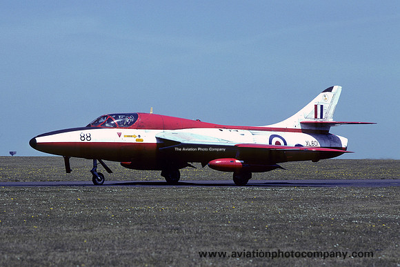 RAF 4 FTS Hawker Hunter T.7 XL601/88 (1975)