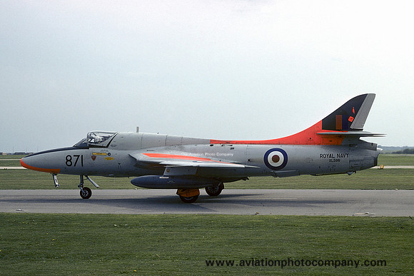 Royal Navy FRADU Hawker Hunter T.8 XL598/871 (1975)