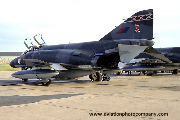 RAF 29 Squadron McDonnell F-4M Phantom FGR.2 XV400/X (1975)