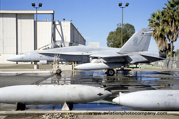 US Marines VMFA(AW)-121 McDonnell Douglas F/A-18D Hornet 164652/VK-11 (2006)