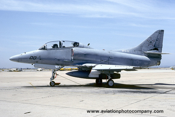 US Navy VFC-13 Douglas TA-4J Skyhawk 155080/UX-00 (1990)