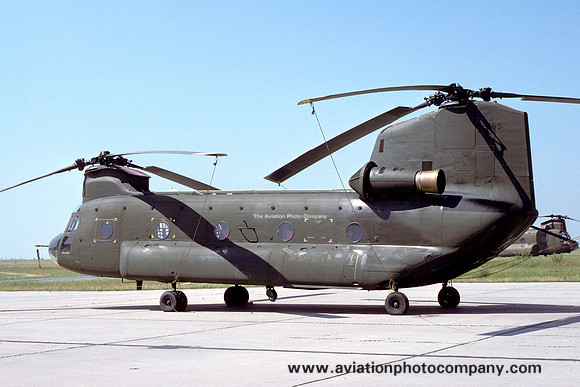 US Army 295th Aviation Company Vertol CH-47C Chinook 74-22283 (1977)