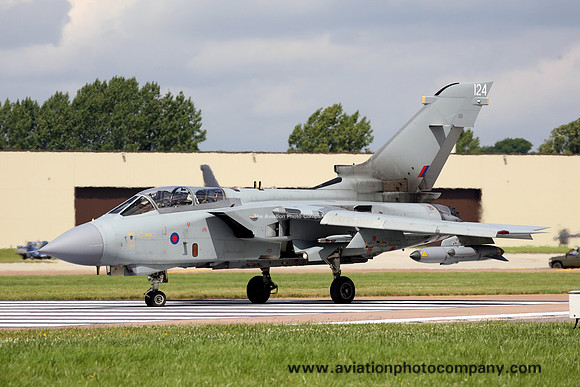 RAF Panavia Tornado GR.4 ZG714/124 at RIAT Fairford (2007)
