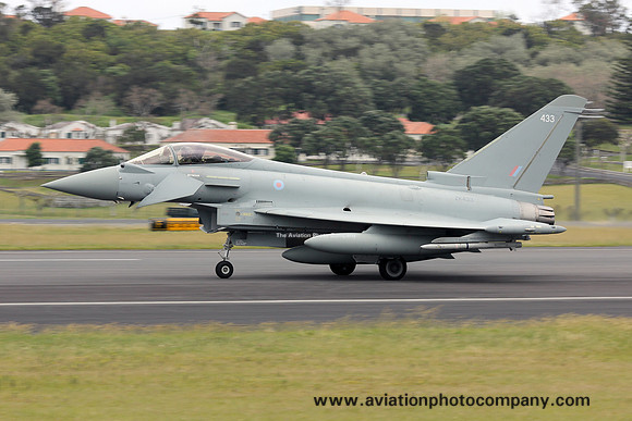 RAF BAE Typhoon FGR.4 ZK433/433 at Lajes (2019)