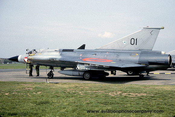 Austrian Air Force SAAB Draken J-35Oe 01 (1995)
