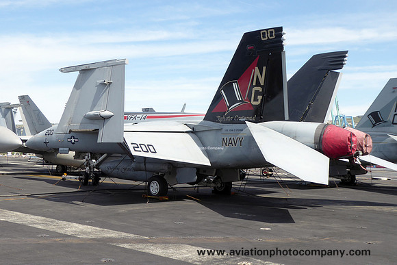 US Navy VFA-14 F/A-18E Super Hornet 168927/NG-200 on board USS John C. Stennis in Marseilles Harbour (2019)