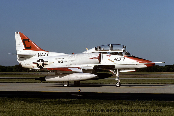 US Navy TW-3 Douglas TA-4J Skyhawk 153517/C-437 (1992)