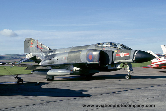 RAF 41 Squadron McDonnell F-4M Phantom FGR.2 XV418 (1974)
