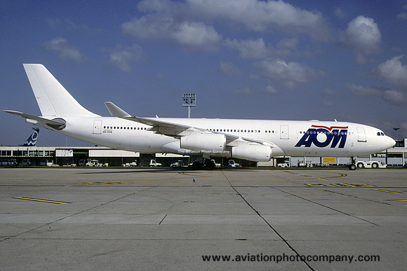 AOM Airbus A340-200 OO-SCW (2000)